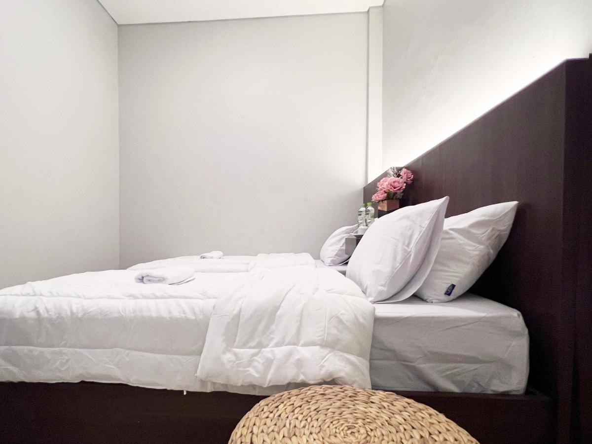 Sleep Studio Hotel City Center Surabaya Bagian luar foto